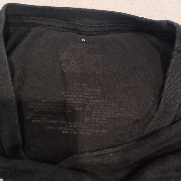 Tim Burton's A The Nightmare Before Christmas T-Shirt (Large) - Picture 2 of 4